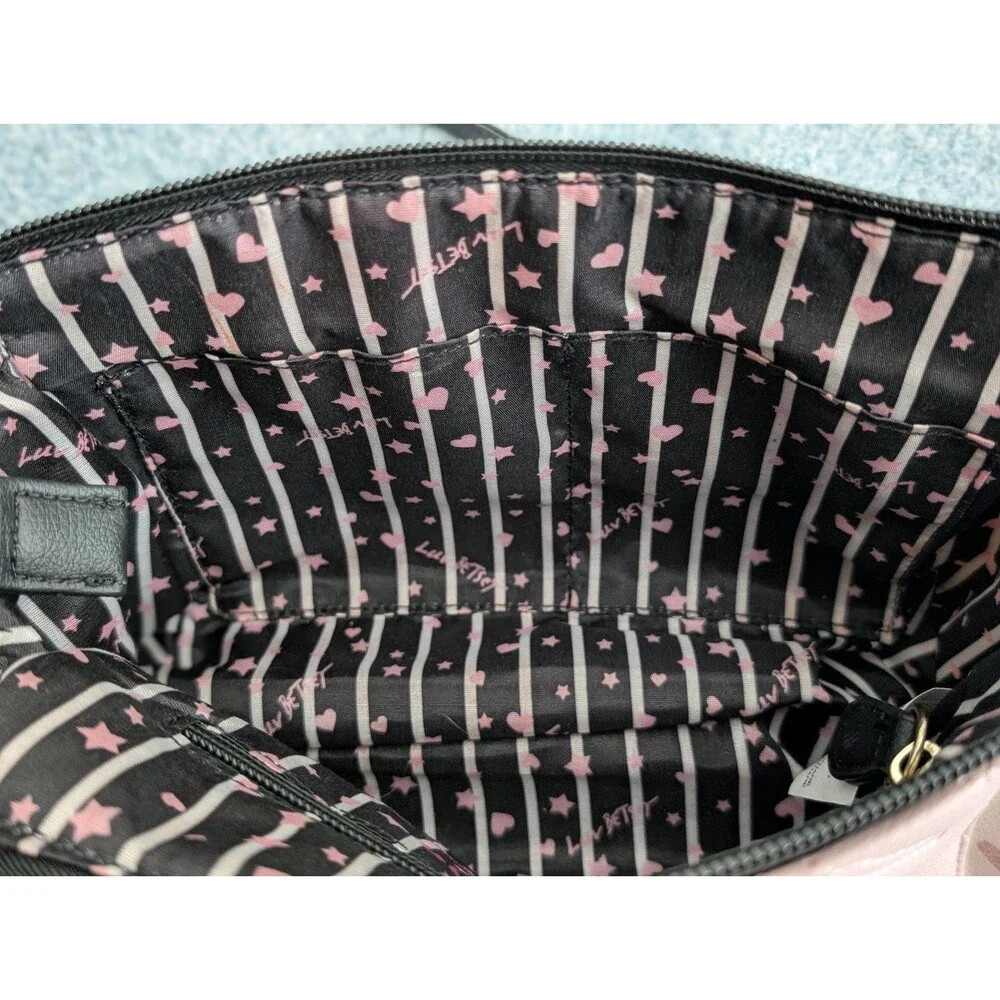 Luv Betsey by Betsey Johnson Pink Chevron Heart Crossbody Bag Gold Heart Detail - Picture 8 of 9